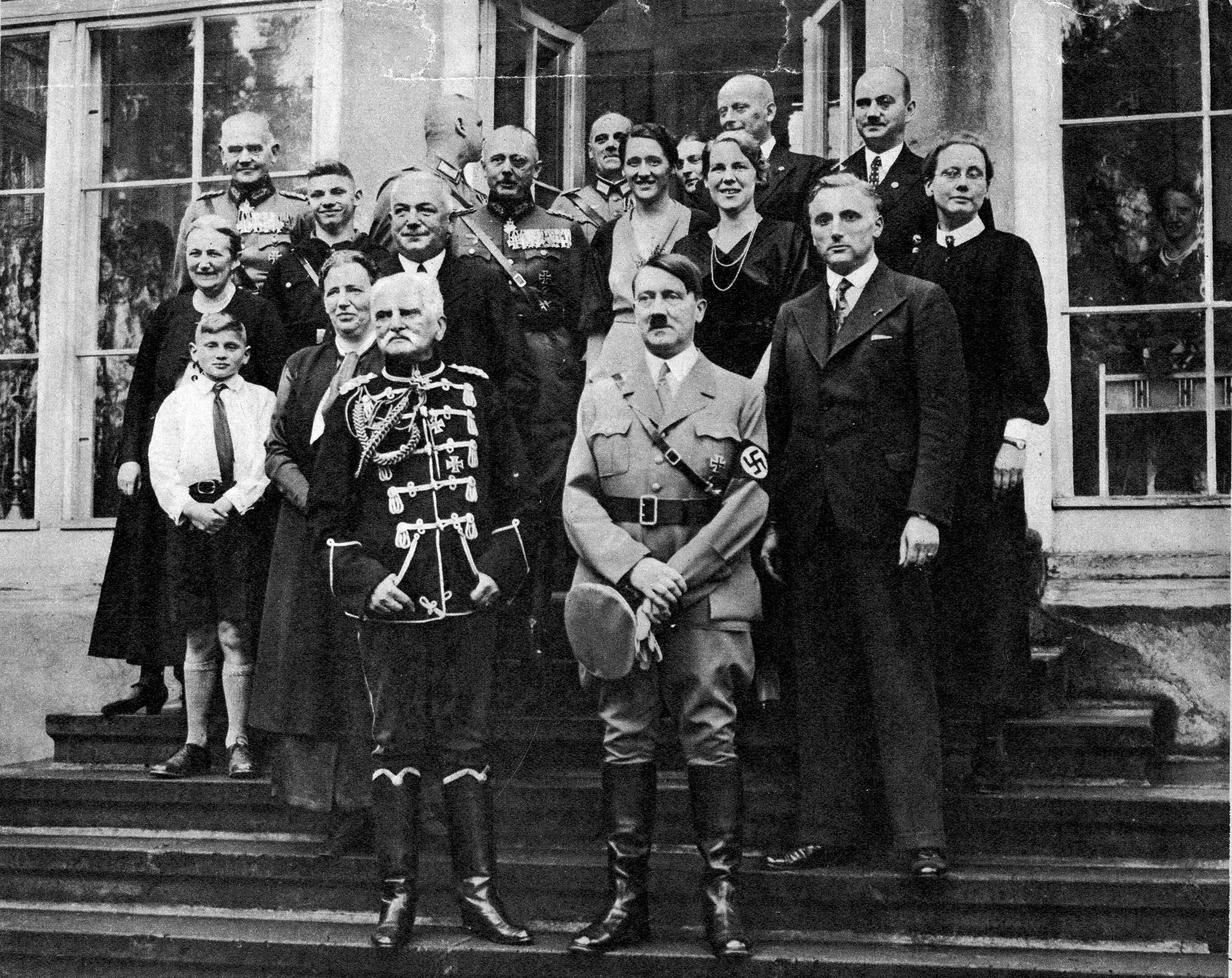 Adolf Hitler congratulates August von Mackensen for his 85th birthday